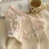 "Crema Chica" [Pantalones con Máscara Trasera] Ropa Interior de Seda Hielo de Primavera y Verano para Niñas, de Cintura Media y Secado Rápido con Encaje
