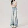 Calça Jeans Feminina de Cor Clara, Não Apertada, Levemente Flare, Estilo Novo Versátil Tendência 2026, Primavera e Verão, Petite, Calça Flare Fluida