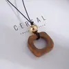 Nuevo Collar Hueco Cuadrado Irregular de Estilo Chino Inspirado en Zen, Cadena Larga de Resina de Hueso de Camello de Estilo Étnico Vintage para Mujer