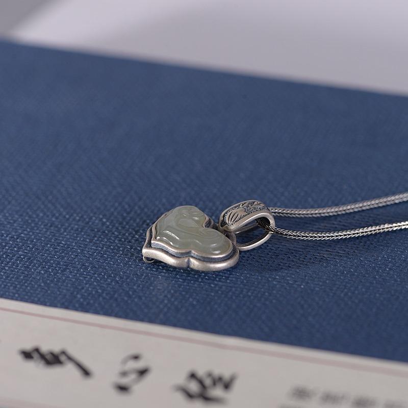 10760706429_1920852753