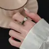 2024 Nuevo Explosiones Calabaza Piedra Colorida Anillo Luz Lujo Nicho Gama Alta Joyería para Mujer Regalo de Moda