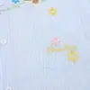 Camisa Xadrez de Manga Curta para Meninos, Divertida Bordado de Planta Floral Pequena de Desenho Animado, Camisa com Gola, Caimento Solto, Tendência de Vibe de Verão
