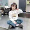 Novas Blusas Térmicas Infantis Outono e Inverno, Camiseta de Manga Longa com Gola Meia-Alta Estilosa para Meninas, Tendência