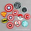 Capitão América Superman Logo Acessórios de Resina Cola Branca Material para Capa de Celular Ímã de Geladeira DIY Acessórios Emblema