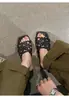 Sandalias de Verano 2026 Europeas y Americanas Primavera y Verano Nueva Moda Abiertas con Tacón de Cuña y Diseño Hueco para Mujer