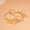 Pulsera de Mariposa Minimalista Transfronteriza Europea y Americana, Pulsera de Lujo Ligero de Gama Alta, Joyería de Declaración Elegante y Única al por Mayor