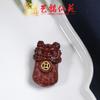 Pingente Leão de Madeira Fragrante Despertando a Fortuna Acessórios DIY Sândalo Roxo Sândalo Preto Pingente de Madeira Acessórios de Artesanato Arte Ming Xianyuan Novo Modelo