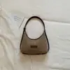 Exquisita y Moderna Bolso de Punto Hueco de Nicho para Mujer, Nueva Moda 2026 Versátil Bolso Cruzado, Bolso de Hombro Único