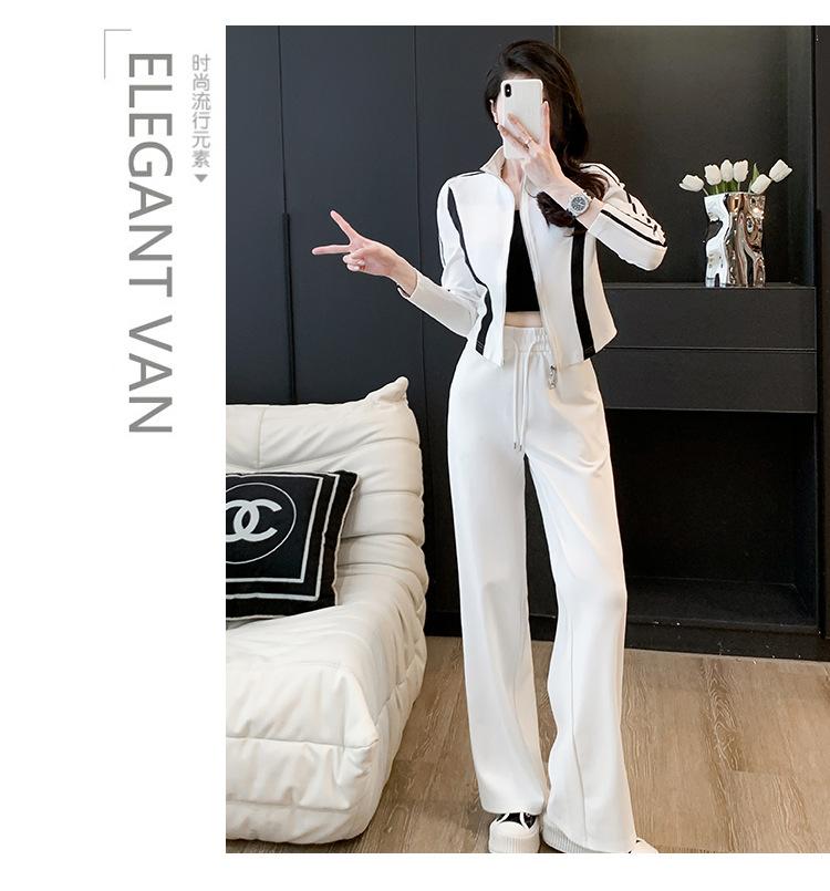 跨境淘货源分销2024秋冬季新款街头潮流减龄小个子爆款欧货网红款运动套装休闲运动气质休闲时尚流行新款秋装秋装女装时尚套装套装女装秋季套装女套装女女士运动服女装两件套套装卫衣套装休闲套装秋季套装女装时尚套装盐系休闲套装女装2024百搭设计感小众洋气欧货阿里国际站跨境采购Cross-border, shopping source, foreign trade, export, distribution 2024 fall, winter, new, street trend, explosive, European goods, network red, sportswear, leisure sports, temperament leisure, fashion popular, new autumn wear, autumn women's wear, fashion suit, women's wear, women's wear, women's wear, women's sportswear, women's two-piece, hoodie suit, casual suit, autumn suit, women's wear, Fashion suit salt department, casual suit women's dress, Ali International Station, cross-border procurement