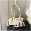 Bolso de Mujer Exquisito y de Moda 2026 Nuevo Invierno Simple Versátil Bolso de Hombro con un Toque de Lujo para Viajes de Negocios Transfronterizos