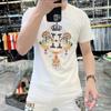 2026 Año del Caballo Verano Camiseta Trendy de Manga Corta para Hombre Estilo Europeo Cuello Redondo Casual Personalidad Camiseta de Media Manga con Pedrería de Alta Gama Marca H para Hombre