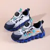 Sapatos Infantis Primavera Outono 2026 Novos Malha Respirável Tênis Esportivos Infantis Crianças Médias e Grandes Tênis de Corrida Sapatos de Comércio Exterior