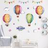 Balão de Ar Quente Colorido Fundo de Quarto Adesivos de Parede Decorativos Nuvens Bandeiras Pintado à Mão Adesivos de Parede para Quarto de Crianças ZDB-2500