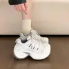 Zapatos de Padre con Suela Gruesa para Aumentar la Altura para Mujer, Primavera/Verano 2026, Súper Populares, Transpirables, Versátiles, de Moda, Deportivos Casuales para Mujer
