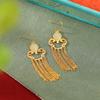 Yuebao Jewelry S925 Prata Esterlina Banhado A Ouro Hetian Jade Novo Estilo Chinês Auspicioso Ruyi Brincos De Borla Oco Vintage Gancho De Orelha