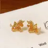 Pendientes Colgantes de Año Zodiacal Caballo Aguja de Plata Simples Versátiles para el Día a Día Pendientes para Viajar Lujo Ligero Pendientes de Gama Alta Venta al por Mayor