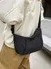 Bolsa Transversal Cor Sólida Estilo Japonês Mais Vendida, Bolsa Mensageiro Simples e Versátil para Homens, Bolsa de Ombro Casual de Grande Capacidade, Bolsa para Estudante e Trajeto