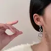 Pendientes de Borla Metálica Redondos Plegados Nudo Estilo Europeo y Americano Aguja de Plata Pendientes de Botón Versátiles Pendientes de Diseño de Nicho para Mujer