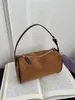 Bolsos transfronterizos bolsa cilíndrica tipo almohada, bolso cruzado para mujer, cuero mate retro, bolso versátil para el día a día, elegante bolso de axila con un toque de alta gama