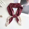 Pañuelo pequeño cuadrado de seda vintage estilo francés para mujer, fino, transpirable, agradable a la piel, protector del cuello, pañuelo decorativo de moda para la cabeza y el cuello para mujer