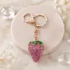 Chaveiro de Morango com Strass Estilo Coreano Liga de Moda Pingente de Carro Decoração de Mochila Feminina Anel de Chaveiro de Frutas