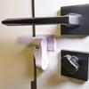 Cerradura de seguridad para manija de puerta sin perforaciones, hebilla de bloqueo fijo, protección de seguridad para niños y mascotas, dispositivo anti-puerta fija, anti-bloqueo