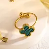 Set de trébol de cuatro hojas de acero de titanio de doble cara transfronterizo de Amazon: pulsera, collar, pendientes, anillo, juego de cuatro piezas, joyería que no se decolora