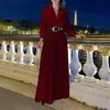 Camisa Europeia e Americana Nova Moda Gola V Manga Longa, Calça de Perna Larga com Lantejoulas para Look Elegante Afinando a Cintura - com Cinto