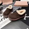 Zapatos Birkenstock de cobertura total retro blancos gruesos y forrados de felpa para mujer, comercio exterior transfronterizo, zapatos de algodón cálidos peludos para la nieve, de altura creciente, para invierno