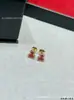 Pendientes de Calabaza Kirin Dorado V con Incrustaciones de Nácar Blanco, Ágata Roja y Diamante, Diseño de Borla Larga, Directo del Fabricante, Tallado de Precisión CNC