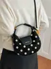 Bolsa tote transfronteiriça de grande capacidade, moderna, minimalista e elegante para o dia a dia, com design de nicho estilo coreano, e pode ser usada como bolsa de ombro ou transversal.