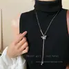 Cadena de Suéter con Borla y Mariposa de Moda para Mujer 2025 Nueva Popular Cadena para Clavícula Accesorio de Celebridad de Internet de Lujo Ligero de Nicho