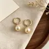 Hebilla de Pendiente de Perla Sintética Color Dorado Champagne Retro Francés Ligera Lujo Temperamento Moderno Versátil para el Día a Día Pendientes de Tacto de Gama Alta Joyería para Oreja