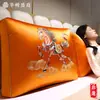 2026 Ano do Cavalo Almofada Macia Trapezoidal Grande Estilo Chinês de Luxo Almofada de Cabeceira de Cama Almofada de Encosto