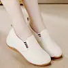Zapatos de plataforma, zapatos de mujer de suela gruesa, nuevo modelo de otoño 2026, zapatos de tacón de cuña de un solo color, cómodos para mujeres de mediana edad y mayores, no cansan los pies, zapatos de madre de suela blanda