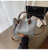 Bolsas Transfronteiriças para Mulheres 2025 Nova Moda Bolsa de Ombro Único Transversal Grande Capacidade Casual Versátil Portátil Bolsa Saco para Mulheres