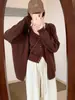 Conjunto de Dos Piezas de Chaqueta Cardigan de Punto Holgado Estilo Coreano y Camisola de Cuello Halter con un Diseño Suave y Elegante, Nuevo Conjunto de Suéter