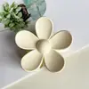 Pinza para el Cabello de Flor de PC de Amazon Más Vendida Transfronteriza para Mujeres, Pinza de Garra para el Cabello de Gama Alta para Recogidos en la Parte Trasera de la Cabeza, Adecuada para Bañarse
