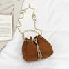 Bolso pequeño para mujer, nueva moda 2024, con textura, cadena, estilo cubo, moderno, estilo occidental, con diamantes, bandolera portátil.