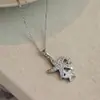 Colar com Pingente de Gato Simples em Desenho Animado Transfronteiriço para Mulheres Morango Flor Sensação Fresca e Doce Corrente de Clavícula de Alta Qualidade