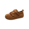 Suela gruesa ligero nuevo cuero suave 2026 Otoño/Invierno zapatos casuales tacón oculto versátil cómodo zapatos de un solo color mujer velcro retro