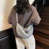 Bolsa Transversal Retrô de Alta Classe de Grande Capacidade de Verão Bolsa Jeans Azul Claro da Moda Feminina 2025 Bolsa Dumpling