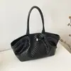 Bolso cubo de moda transfronterizo, textura tejida simple, elegante, versátil, casual, retro, bolso de hombro único, para el día a día, bolso para debajo del brazo