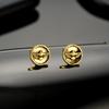 Brincos de Águia Europeus e Americanos para Homens, Luxo Acessível, High-End, Brincos Versáteis com Design de Nicho para Mulheres, Brincos Simples e Modernos, Tendências de Joias