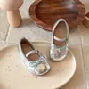 Zapatos de Cuero para Niñas Primavera y Otoño 2026 Nuevos Zapatos de Princesa para Niños Zapatos Planos de Abuela para Niñas Pequeñas Plata Suela Suave Zapatos para Bebés