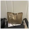 Bolsa de Ombro Tote Casual Nova 2025 Feminina Moda Commuter Seda Grande Capacidade Retrô