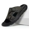 Sandalias para Hombre 2025 Verano Nueva Moda Sandalias Versátiles para Uso en Exteriores Zapatos de Playa Antideslizantes Sandalias para Hombre