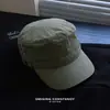 Gorra de Béisbol Vintage Retro Estilo Japonés con Remaches y Visera Plana para Mujer, Nueva Moda de Verano Transpirable Versátil Gorra de Protección Solar Que Hace que la Cara Parezca Más Pequeña