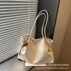 Bolso de mano tipo tote, moderno, simple, de gran capacidad, de alta gama, para mujer, nuevo modelo otoño 2026, con colgante, para llevar al hombro y en la mano
