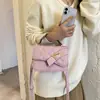 Bolsa quadrada pequena Huilengge transfronteiriça 2026 nova moda tendência bolsa de ombro bolsa de mão versátil para o dia a dia bolsa transversal tendência